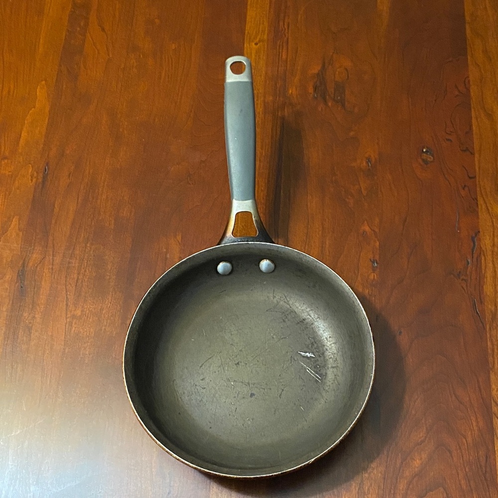 Tramontina 8” Nonstick porcelain enamel frypan.